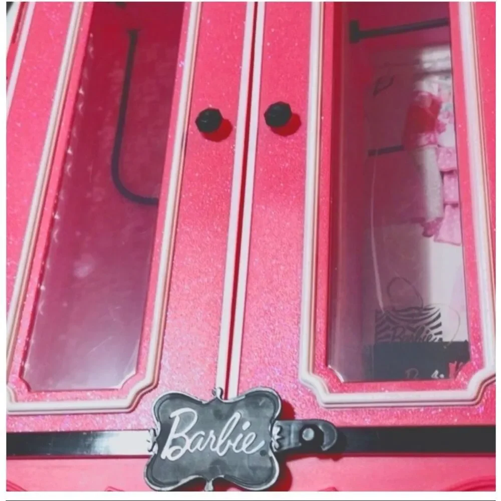 Barbie Closet Carrying Case Clothing Shoes Accessories Pink Wardrobe Fashion